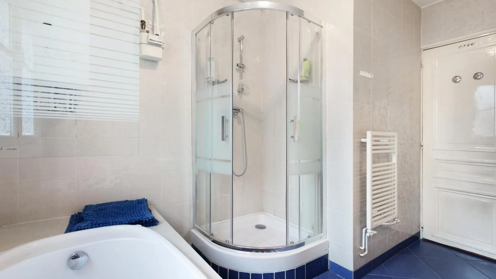 Sacre Coeur Grand Duplex 130 M2 - 4 Chambres + Double Living Paris 0*,  France